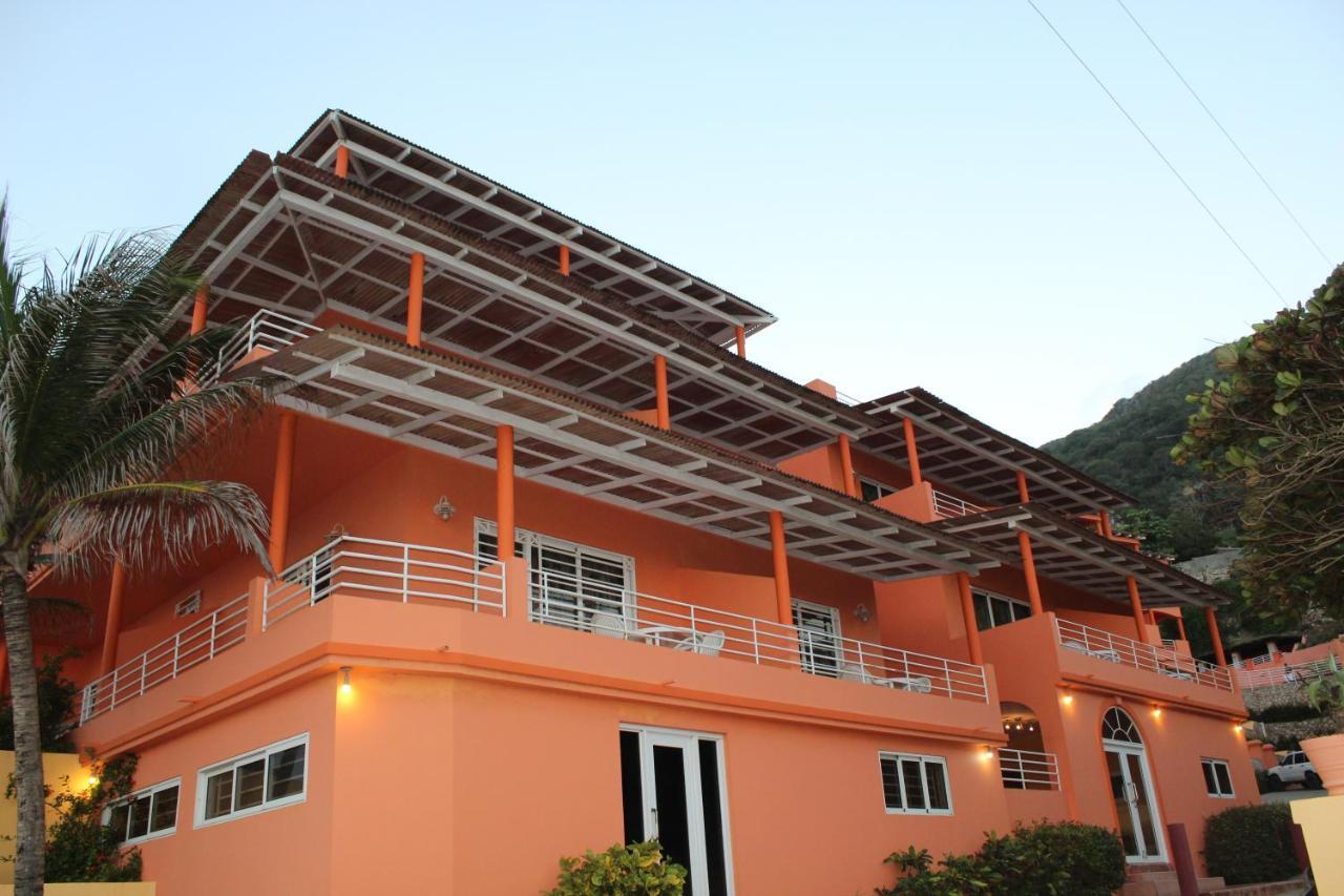 Rival Hotel Cap-Haïtien Buitenkant foto
