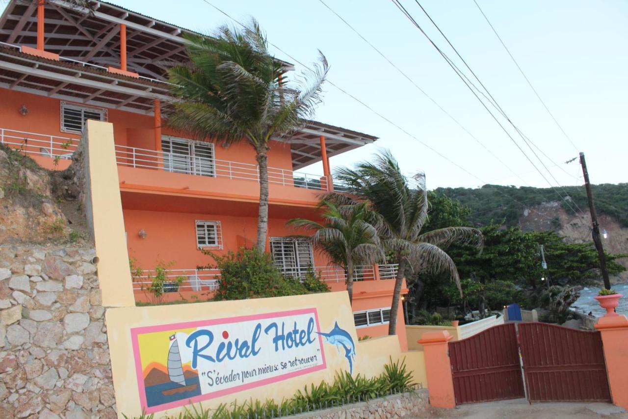 Rival Hotel Cap-Haïtien Buitenkant foto