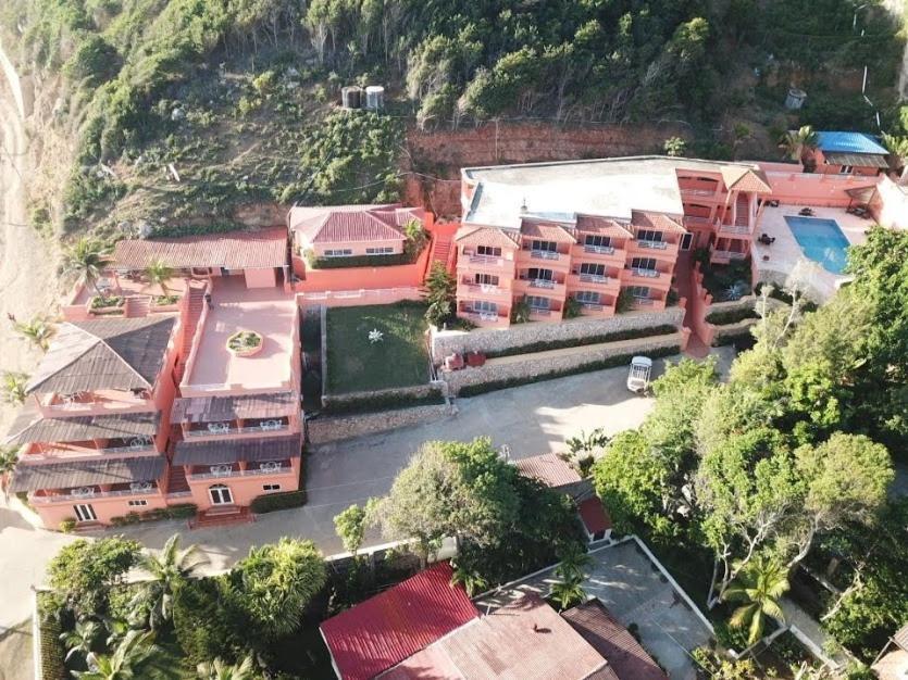 Rival Hotel Cap-Haïtien Buitenkant foto
